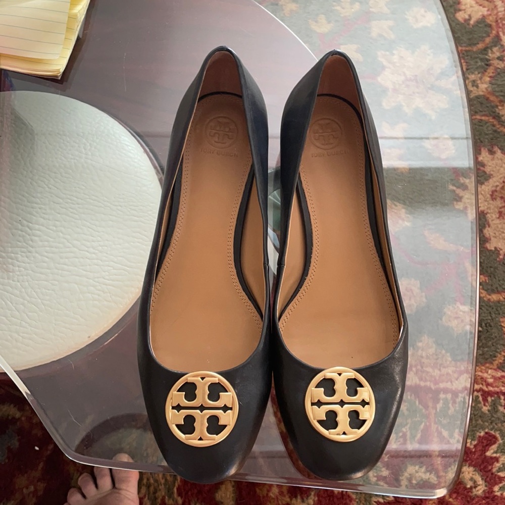 Tory Burch Chelsea Black 1 in heels.
